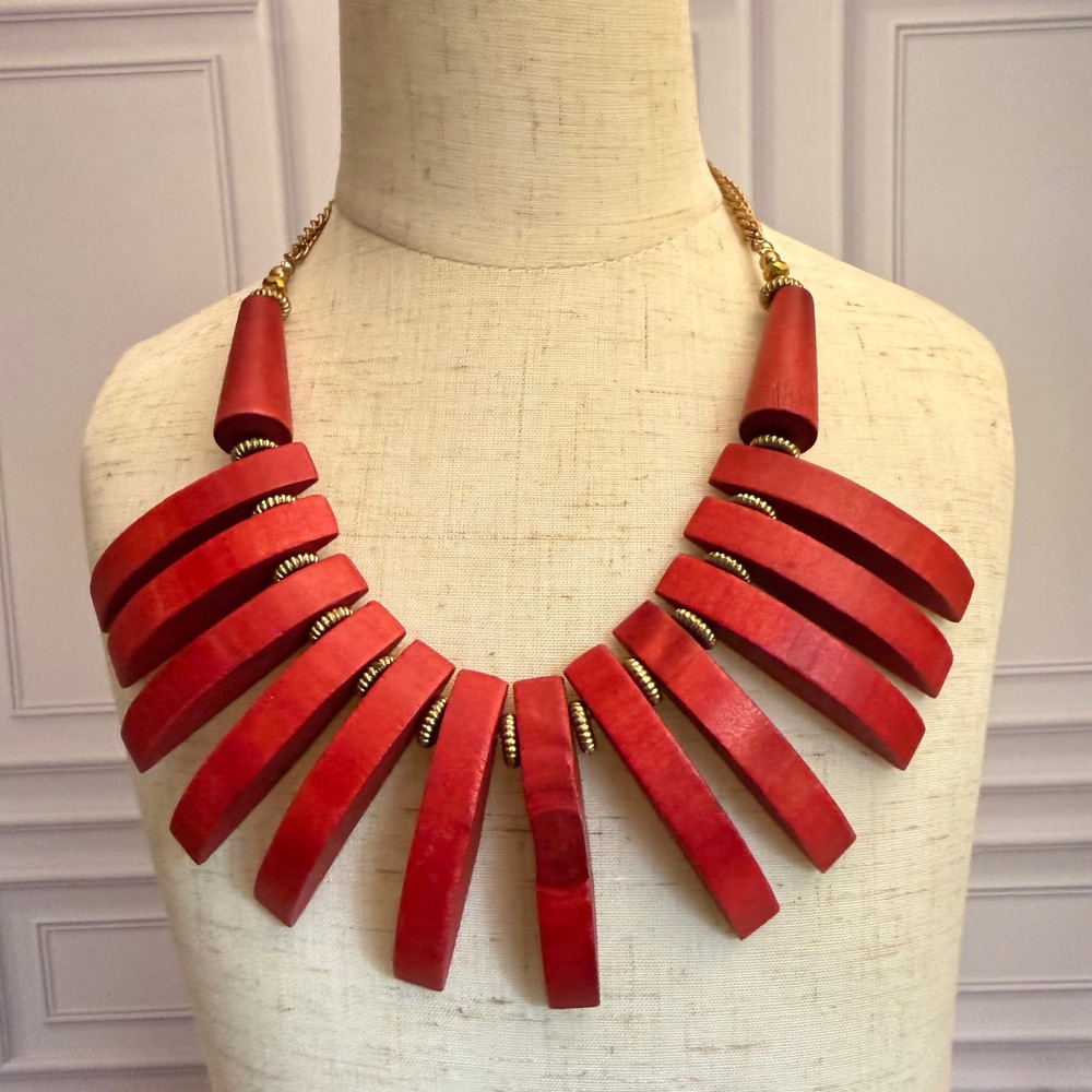 Fun! Red Wood Bib Necklace Statement Piece Gold Tone Double Chain Chunky Boho